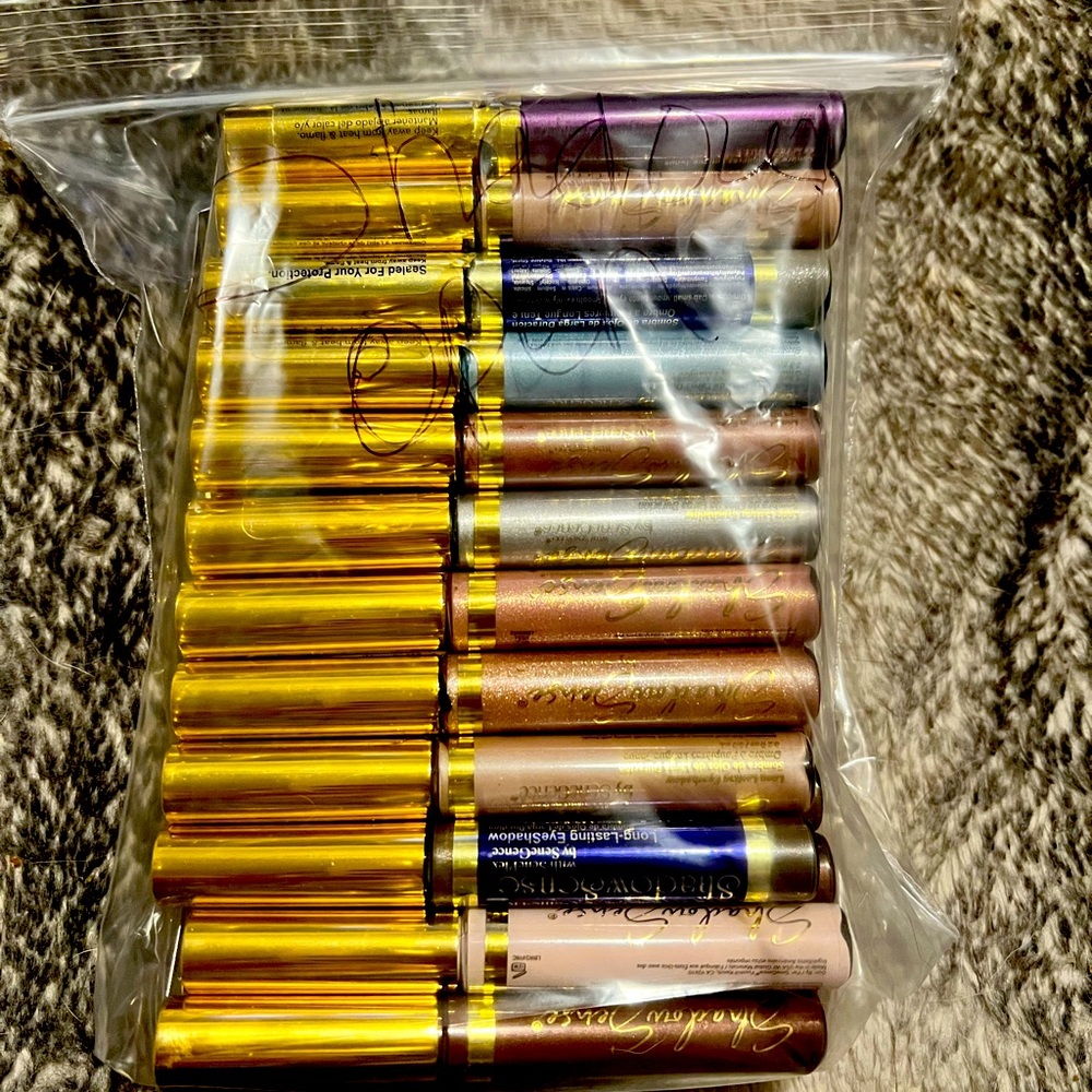 SeneGence Shadows LOT
